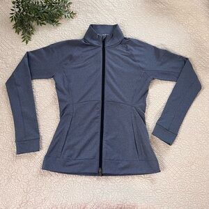 Puma: Women’s full Zip Workout Jacket Size Small